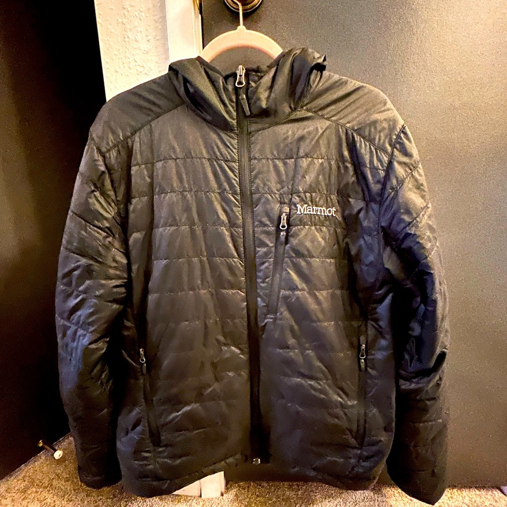 Marmot primaloft light puffer jacket. Men’s size small. Black